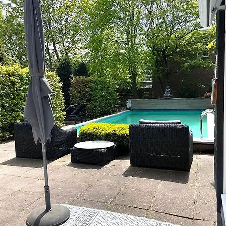 Butterfly Beach Cabana * Zandvoort