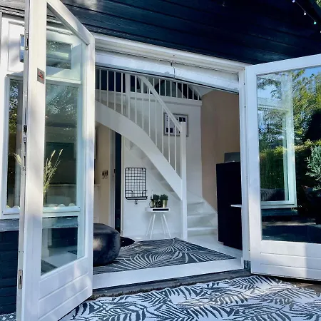 Butterfly Beach Cabana Holiday home Zandvoort