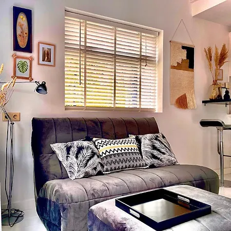 Butterfly Beach Cabana *